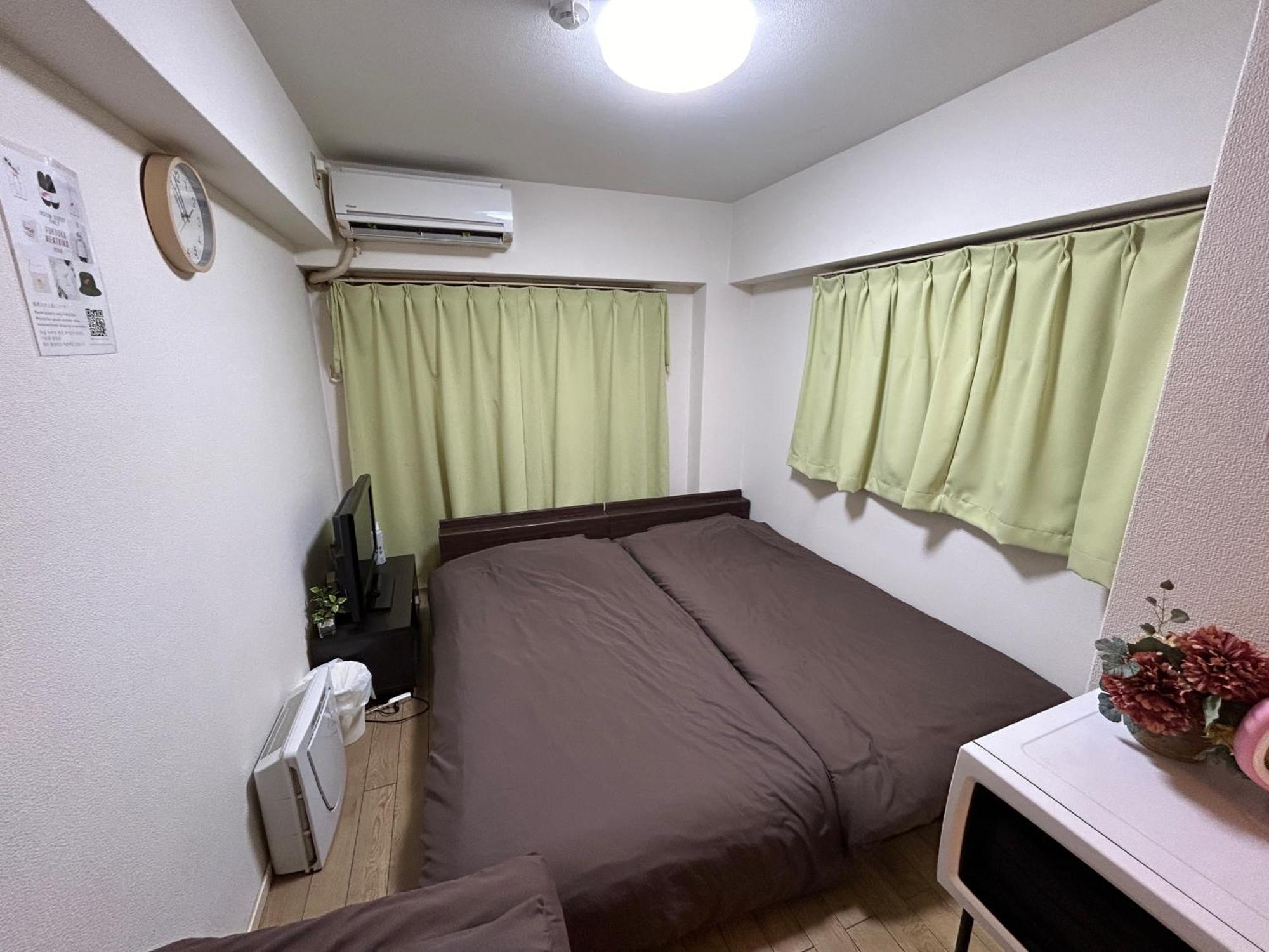 Guest House Zwell Hakata Ohori Park Fukuoka  Esterno foto